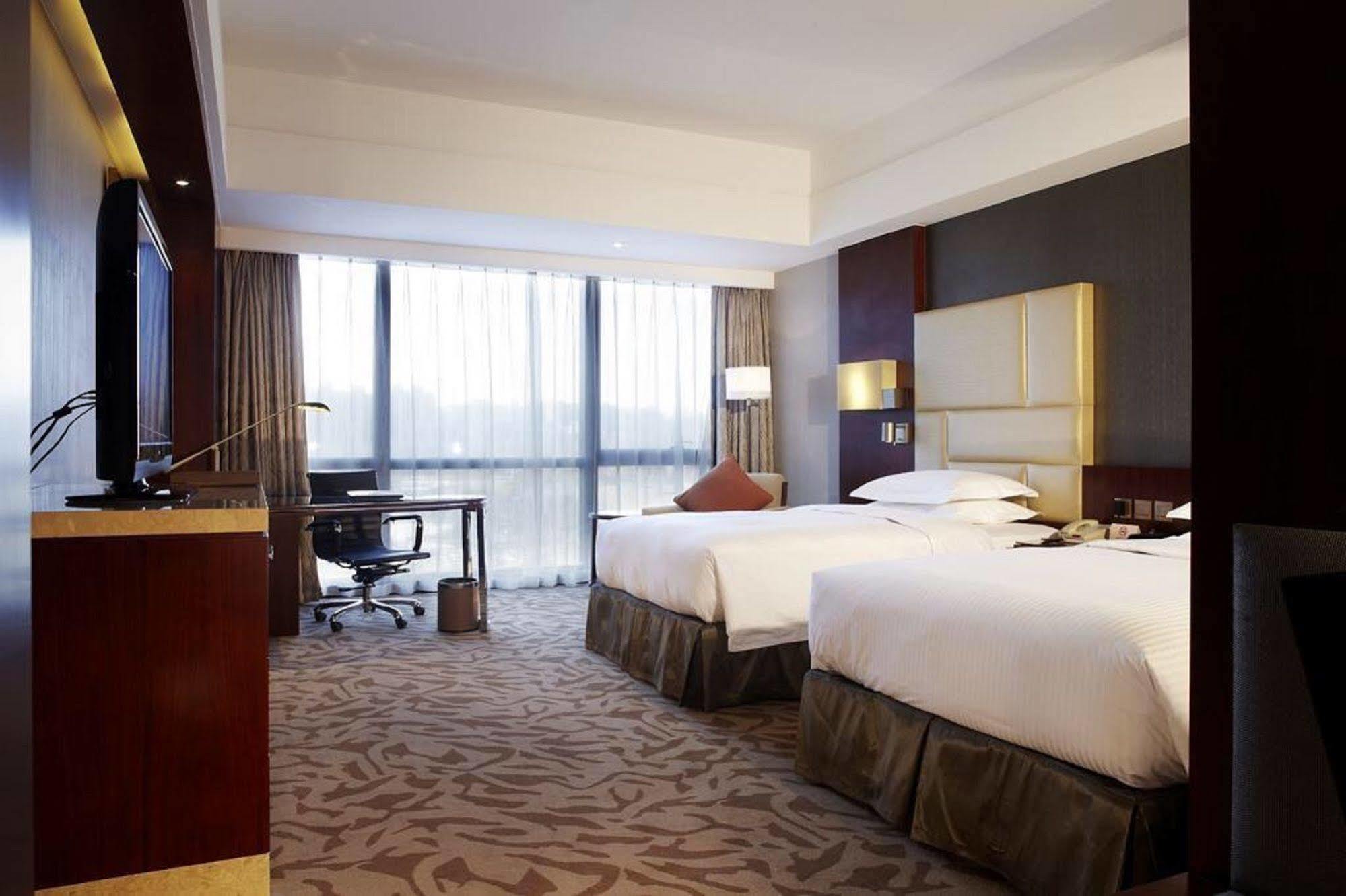 Kun Tai Glory Hotel Beijing Wangjing Exterior photo